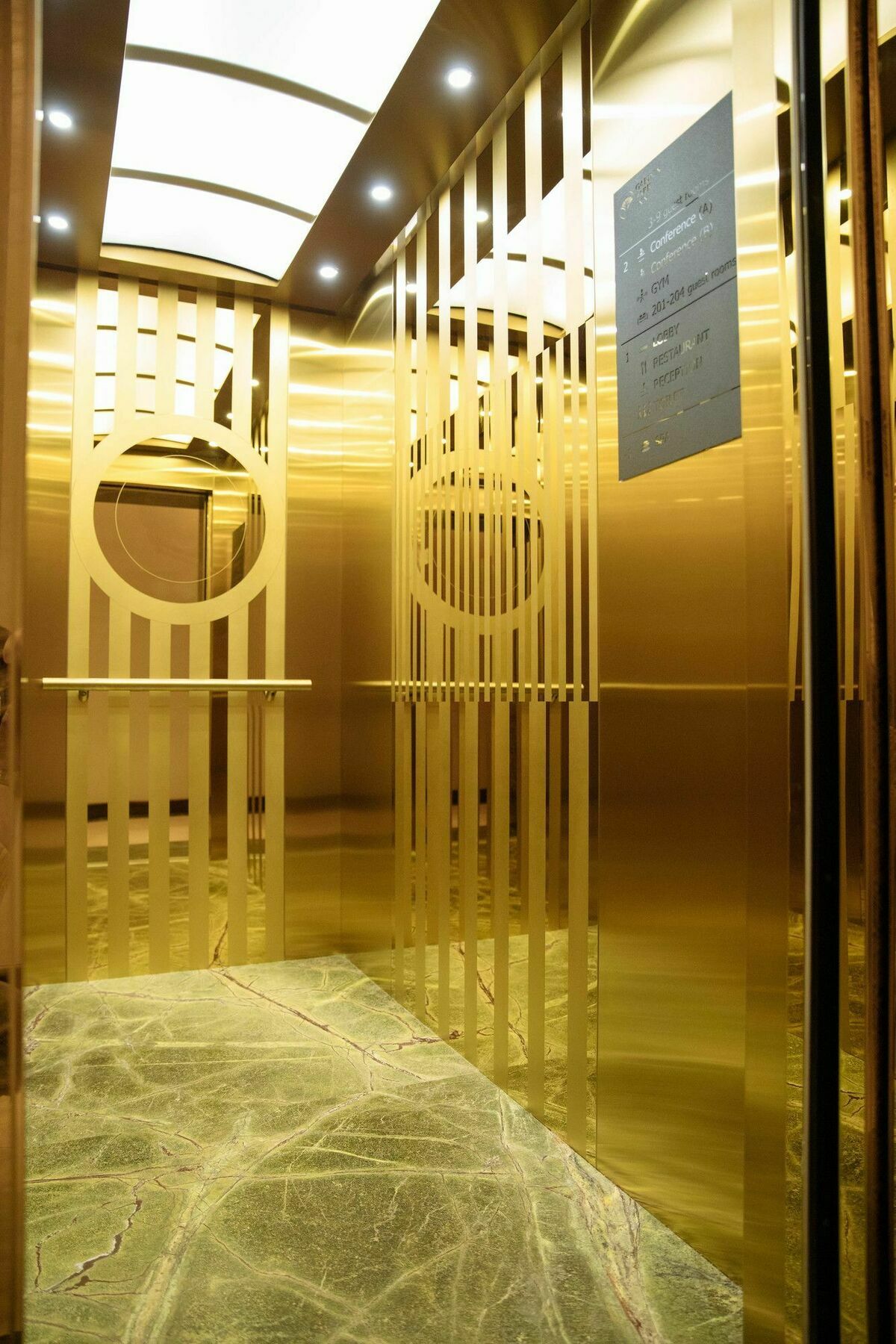 Garden Park Inn Almaty Exterior foto