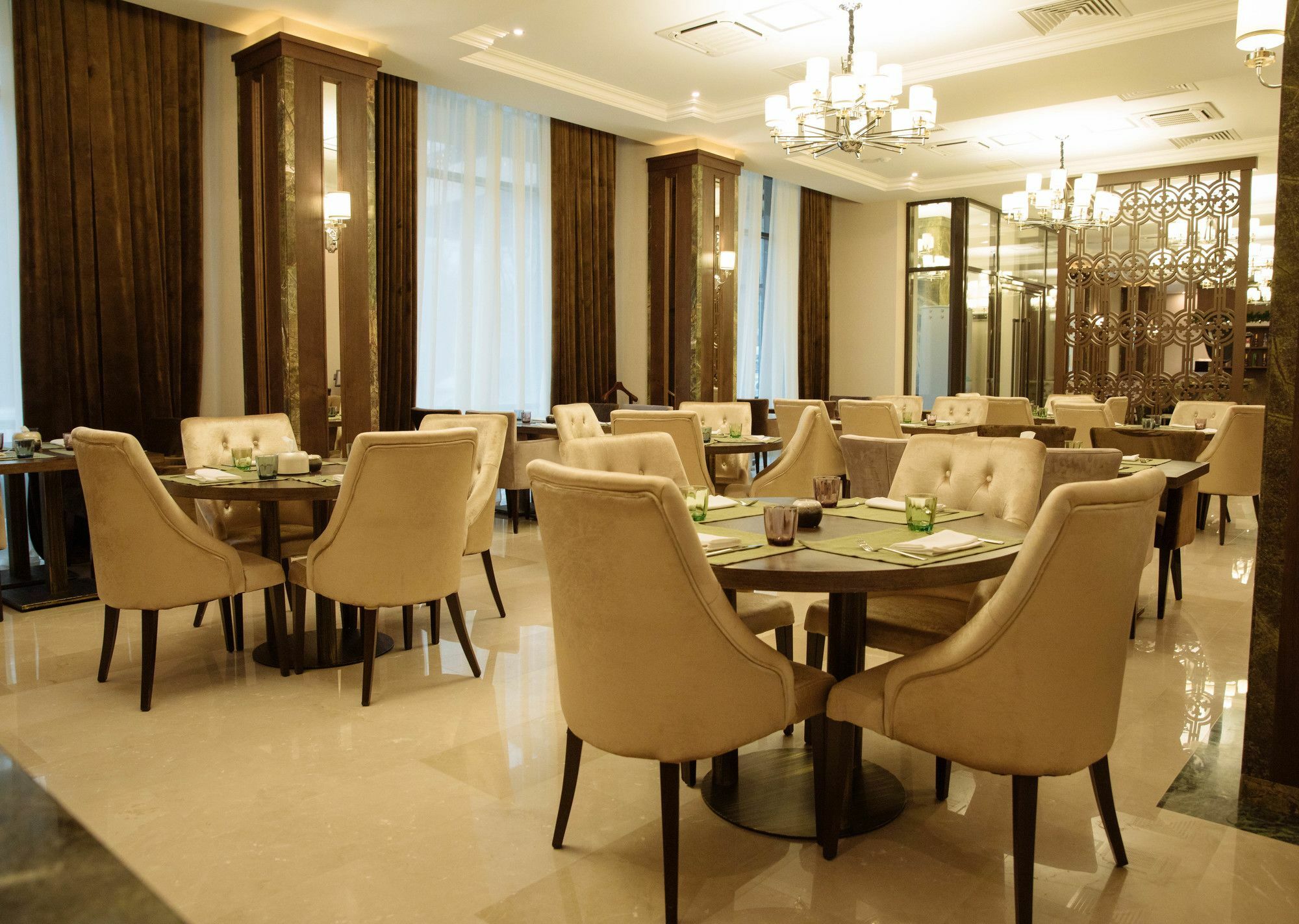 Garden Park Inn Almaty Exterior foto